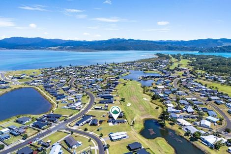 Photo of property in 105 Rangiora Crescent, Matarangi, Whitianga, 3592