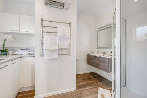 Photo of property in 85a Ladies Mile, Manly, Whangaparaoa, 0930