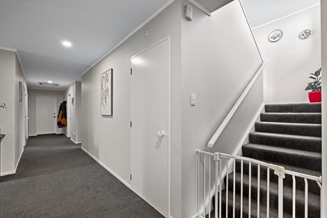 Photo of property in 69 Murray Avenue, Hawera, 4610