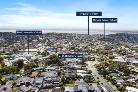 Photo of property in 2/15 Bradbury Road, Botany Downs, Auckland, 2010