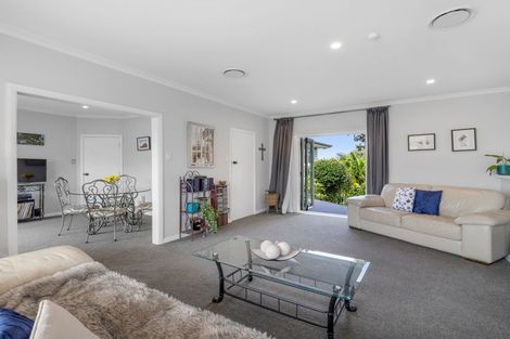 Photo of property in 5 Wigan Place, Hokowhitu, Palmerston North, 4410