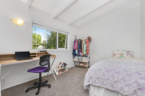 Photo of property in 107a Brian Crescent, Stanmore Bay, Whangaparaoa, 0932