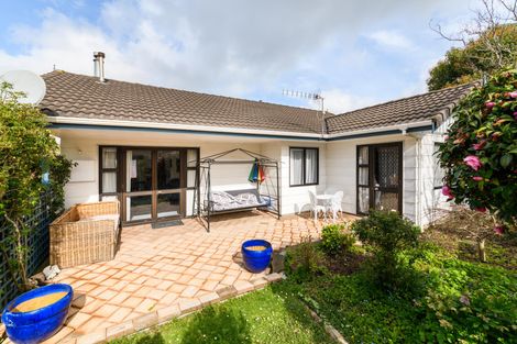 Photo of property in 72 Geraldine Crescent, Cloverlea, Palmerston North, 4412