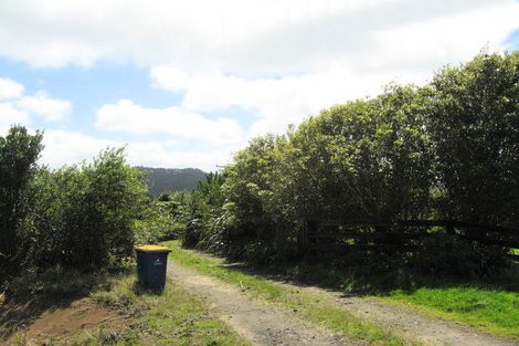 Photo of property in 6 Te Aute Ridge Road, Waitakere, Henderson, 0781