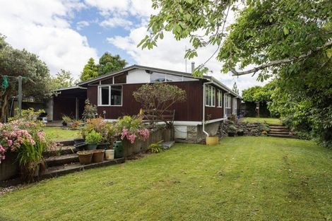 Photo of property in 28 Cadman Street, Dannevirke, 4930