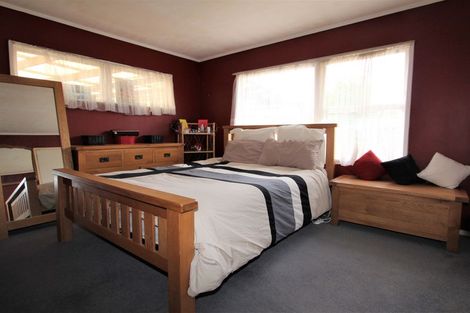 Photo of property in 65 John Walker Drive, Manurewa, Auckland, 2102