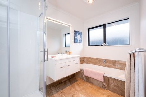 Photo of property in 4 Leslie Court, Havelock North, 4130