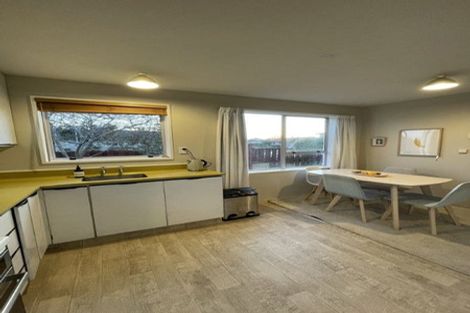 Photo of property in 52 Royal Park Drive, Parklands, Christchurch, 8083