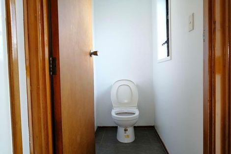 Photo of property in 3 Lyren Place, Half Moon Bay, Auckland, 2012