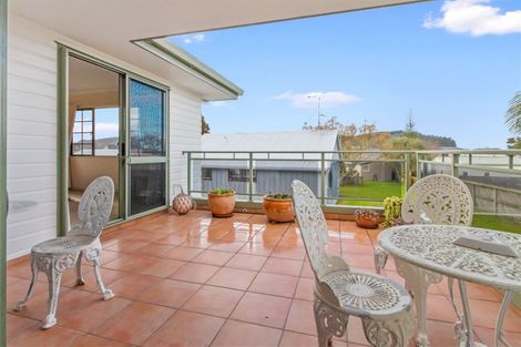 Photo of property in 117 Charleston Avenue, Whangamata, 3620