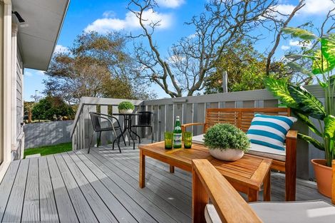 Photo of property in 2/142 Archers Road, Glenfield, Auckland, 0629