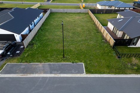 Photo of property in 31 Te Kanawa Lane, Rolleston, 7615