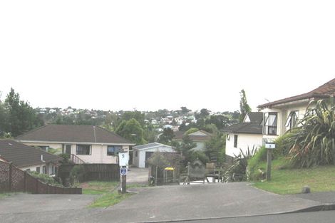 Photo of property in 5 Holmes Drive South, West Harbour, Auckland, 0618