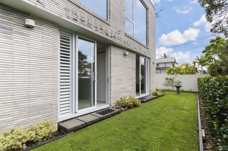 Photo of property in 20 Cameron Street, Takapuna, Auckland, 0622