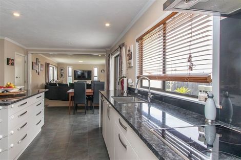 Photo of property in 4 Kamahi Place, Inglewood, 4330