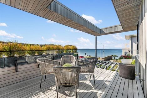 Photo of property in 41 Craig Road, Milford, Auckland, 0620