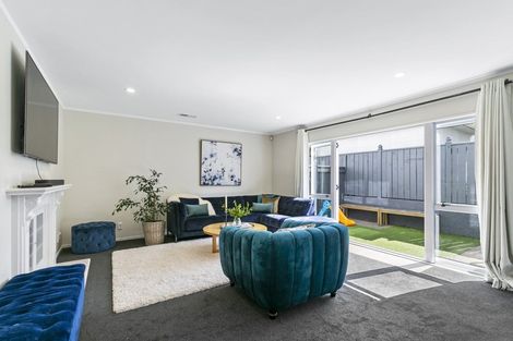 Photo of property in 10a Tutchen Avenue, Mount Victoria, Wellington, 6011
