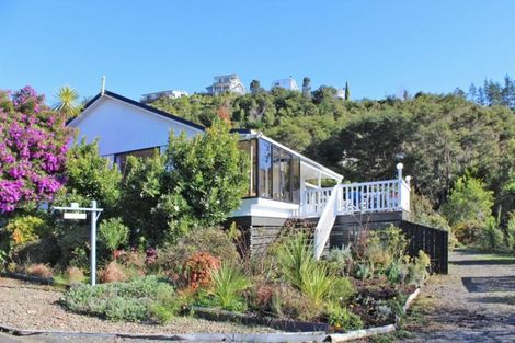 Photo of property in 16 Windsor Drive, Tairua, 3508