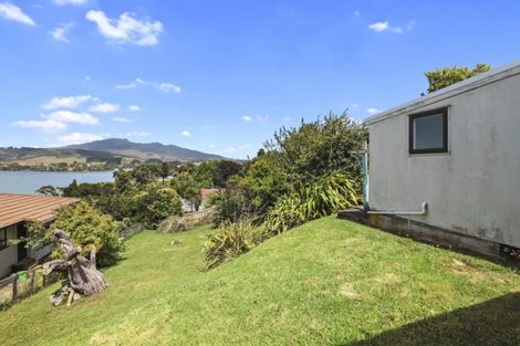 Photo of property in 15 Point Street, Raglan, 3225
