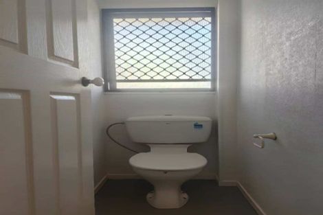 Photo of property in 24 Derrimore Heights, Clover Park, Auckland, 2019