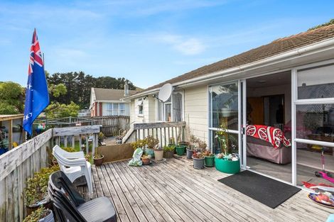 Photo of property in 126 Corinna Street, Waitangirua, Porirua, 5024