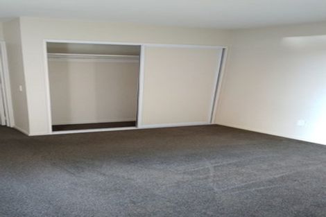 Photo of property in 1/4 Solway Avenue, Ilam, Christchurch, 8041