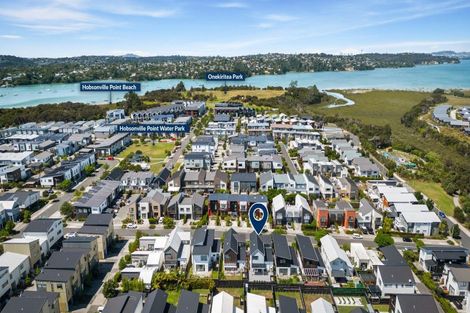 Photo of property in 18 Saltmarsh Road, Hobsonville, Auckland, 0616
