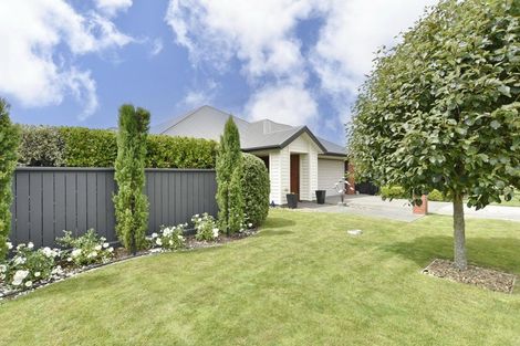 Photo of property in 13 Wisteria Lane, Rangiora, 7400
