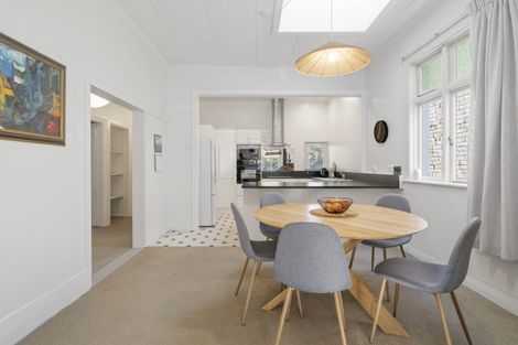 Photo of property in 6 Albert Street, Saint Clair, Dunedin, 9012