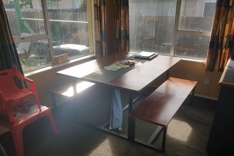 Photo of property in 6 Queenspark Drive, Parklands, Christchurch, 8083