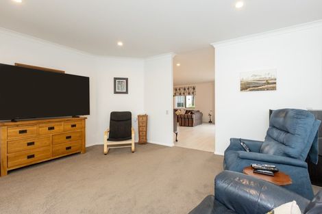 Photo of property in 7 Whakatomo Place, Havelock North, 4130