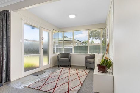 Photo of property in 404a Otumoetai Road, Otumoetai, Tauranga, 3110