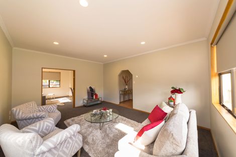 Photo of property in 40 Weston Avenue, Roslyn, Palmerston North, 4414