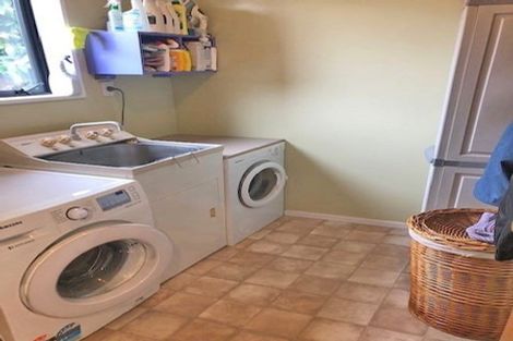 Photo of property in 9 Taiaroa Place, Southbridge, 7602