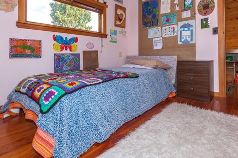 Photo of property in 111 Brook Place, Whangamata, 3620