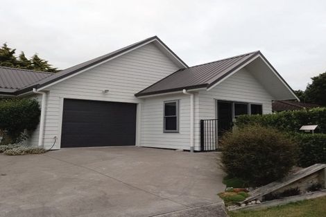 Photo of property in 1 Azimuth Place, Flagstaff, Hamilton, 3210