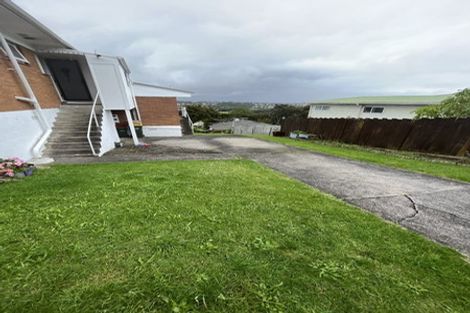 Photo of property in 1/58 Manuka Road, Glenfield, Auckland, 0629