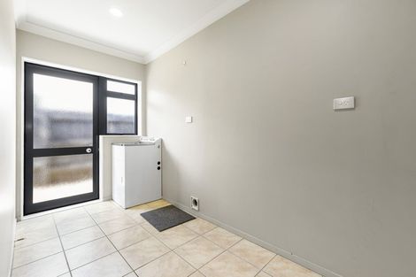 Photo of property in 12 Oldfield Court, Huntington, Hamilton, 3210