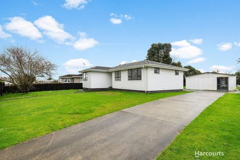 Photo of property in 132 Chichester Drive, Rosehill, Papakura, 2113