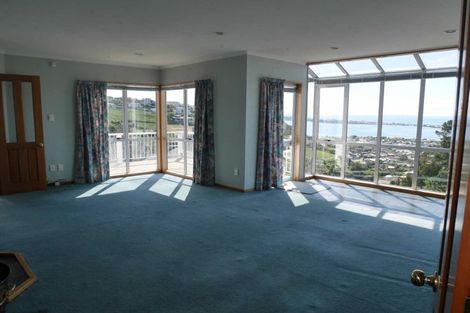 Photo of property in 1/98 Moncks Spur Road, Redcliffs, Christchurch, 8081