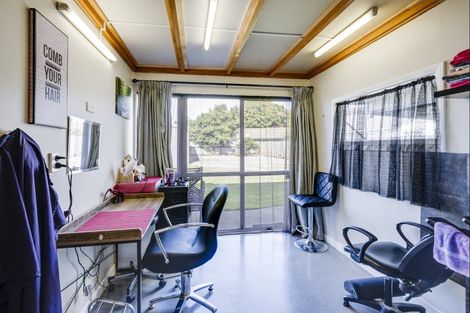 Photo of property in 1107 Willowpark Road North, Mayfair, Hastings, 4122