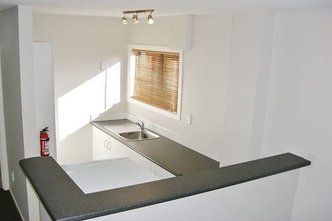 Photo of property in 1/9-11 Masterton Road, Rothesay Bay, Auckland, 0630