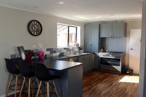Photo of property in 42 Richmond Street, Waitara, 4320