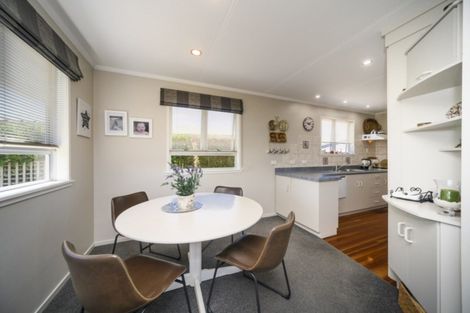Photo of property in 40 Herbert Avenue, Cloverlea, Palmerston North, 4412