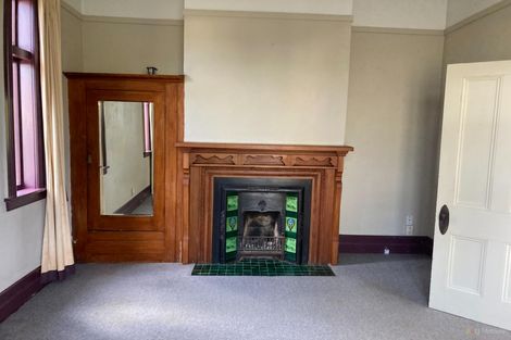 Photo of property in 52 Timaru Road, Waimate, 7924