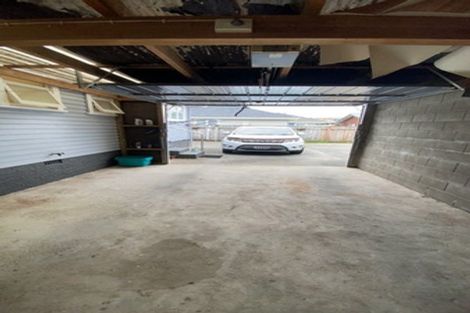 Photo of property in 310 Main Road, Tawa, Wellington, 5028