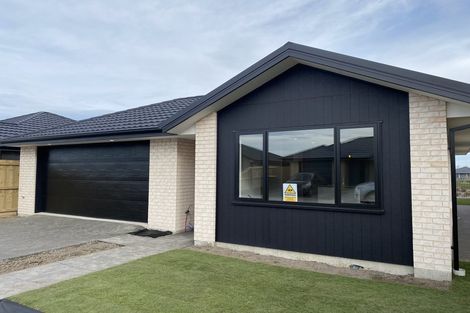 Photo of property in 5 Apple Orchard Lane, Yaldhurst, Christchurch, 8042