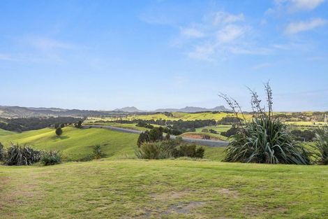 Photo of property in 162 Brooks Road, Waipu, 0582