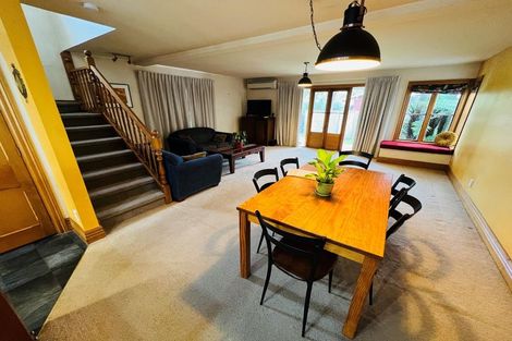 Photo of property in 2/12 Chislehurst Place, Bryndwr, Christchurch, 8052