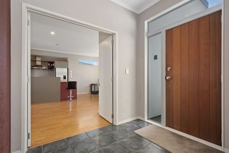 Photo of property in 10 Marick Place, Papamoa Beach, Papamoa, 3118